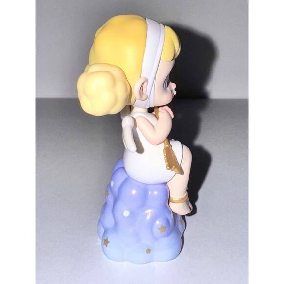 Toycity Laura The Werewolves Tea Party blind mini figure - The Angel - Picture 3 of 5